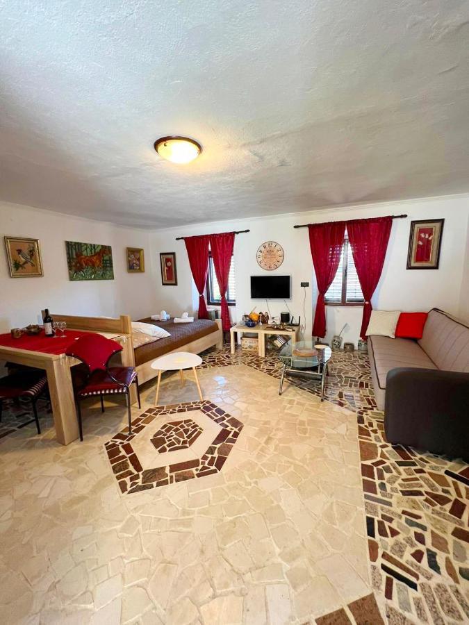 ヴィルパザル Dabanovic Houseヴィラ エクステリア 写真